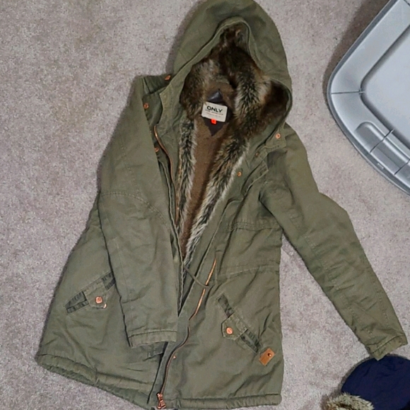 ONLY-Womans winter coat - Picture 1 of 5